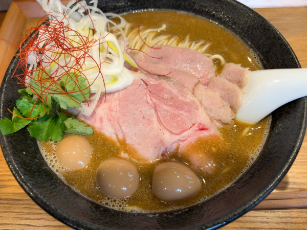 「濃厚あん肝蕎麦 (+うずら)」@麺処 にぼし香 菊名店の写真