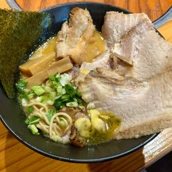 鶏白湯そば 味噌＋チャーシュー３枚