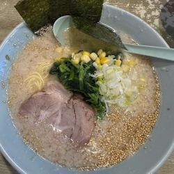 塩ラーメンコテコテ