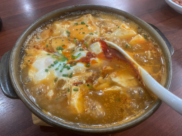 「麻婆豆腐刀削麺¥980」@中華菜館 林海餃子酒場の写真
