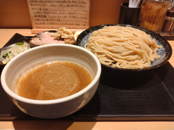 「つけ麺（中盛）」@つけ麺 道の写真