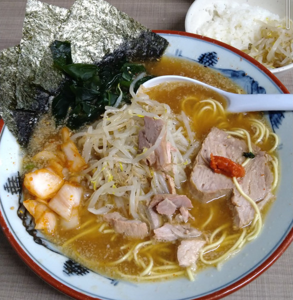 「味噌ラーメン＋もやし､半ライス」@ラーメンショップ 122号騎西店の写真
