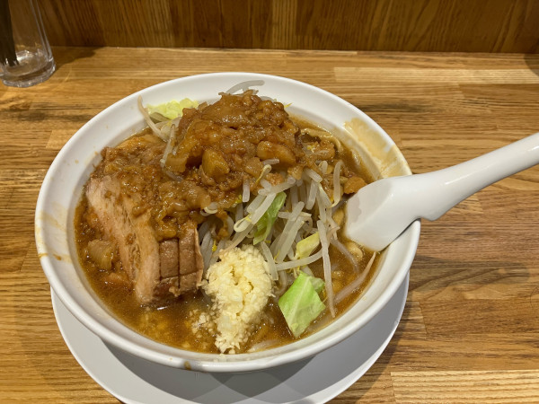 「ラーメン濃厚　味あぶら　にんにく」@自家製麺88の写真