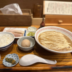 炭火焼濃厚中華そば 大覇道の写真