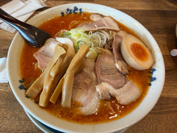 「四川味噌チャーシューらーめん　大盛り」@総本家 しなとら 美濃加茂店の写真