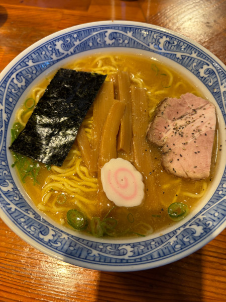 「中華そば大盛」@中華そば 青葉 八王子店の写真