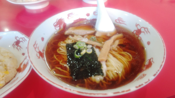 「らーめん半チャーハンセット」@大門の写真