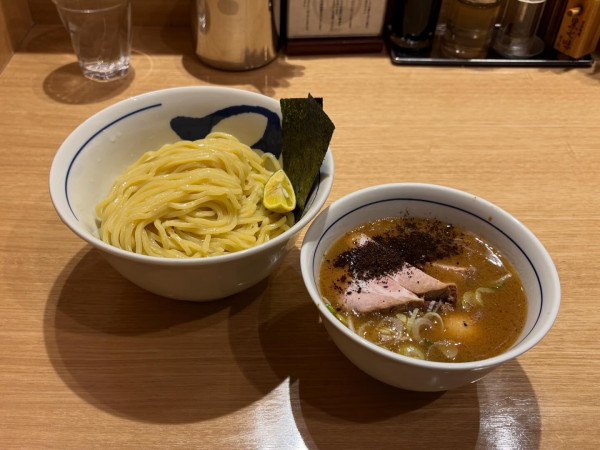 「濃厚味玉つけ麺」@つじ田 恵比寿店の写真