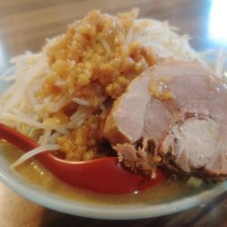 小らーめん２００ｇ  ８３０円（全マシ）