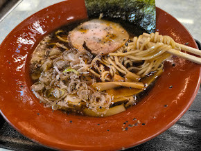 「富山ブラック(980)」@全国ご当地グルメコート 大宮横丁の写真