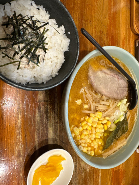 「特選味噌ラーメン　コーントッピング」@らあめん美春の写真