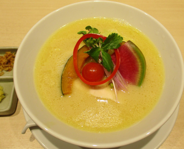 「鶏白湯Soba　1300円」@銀座 篝 Echika池袋店の写真