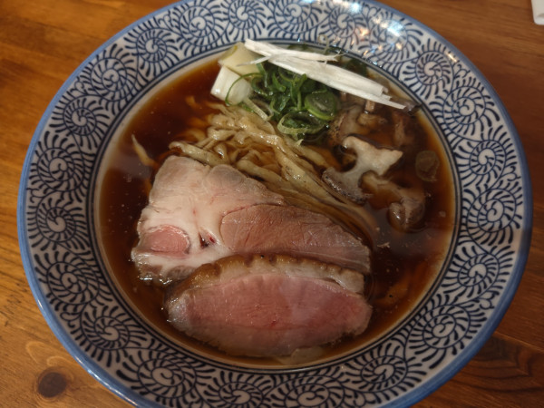「鴨中華そば（松）1350円」@ラーメンキッチン 元氣の写真