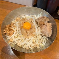 汁無し小（麺少なめ、1000円）