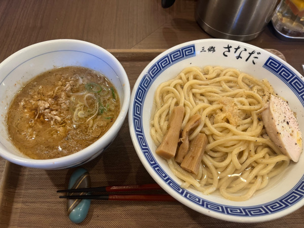 「大山鶏のつけめん、鶏ほぐし、出汁かけ、替えあつ」@つけめん さなだの写真