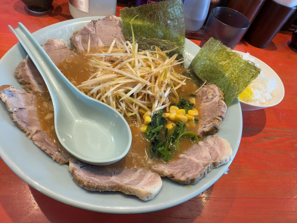 「味噌ネギチャーシューメン＋半ライス」@ラーメンショップ椿 春日部南桜井店の写真