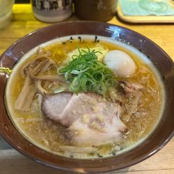 味噌ラーメン＋半熟ゆでたまご