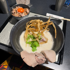 鶏soba座銀 神楽坂東京本店の画像