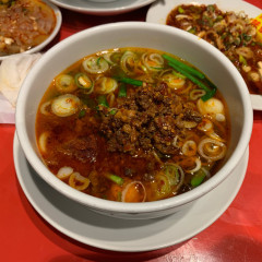 郭 政良 味仙 東京神田西口店の画像