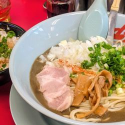 鬼煮干しラーメン＋玉子かけご飯（930円＋350円）