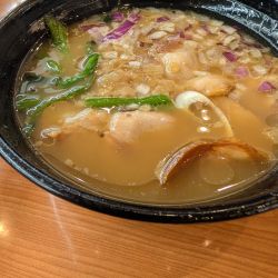 藤原系魚介背脂ラーメン