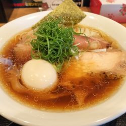 全部乗せ地鶏中華そば