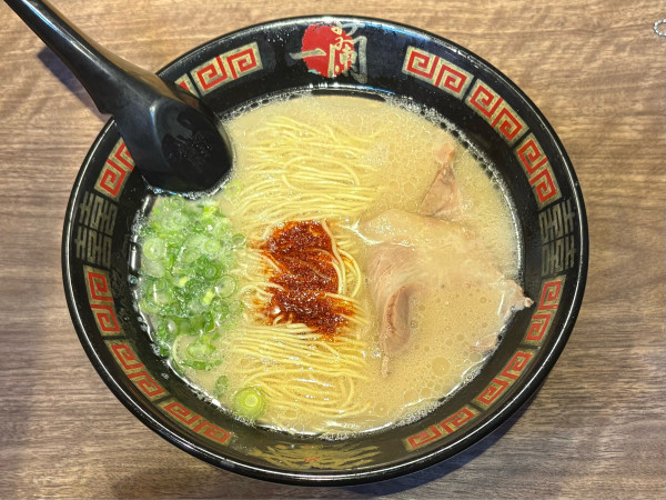 「天然とんこつラーメン＋替玉×2」@一蘭 柏店の写真