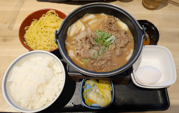 「新牛肉玉ラーメン鍋膳（987円）」@吉野家 大井町西口店の写真