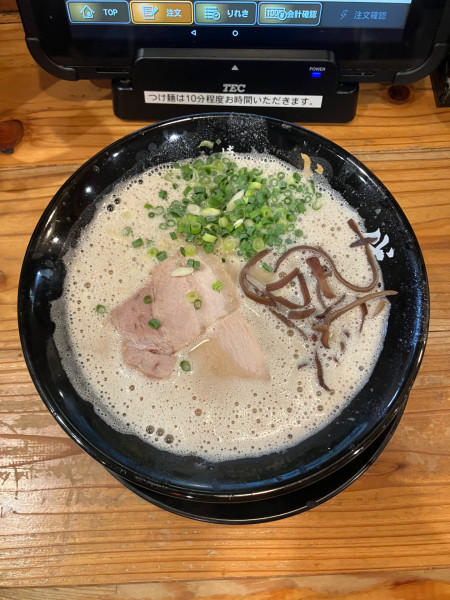 「ラーメン 830円」@博多一成一代の写真