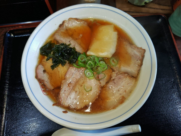 「チャーシューメン+モチ  ﾒﾝﾏ抜き」@平野屋 本店の写真