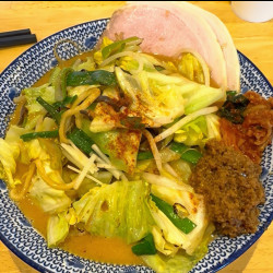 【ピップさんのレビュー】味噌タンメン ヤムニョム添え（1200円）