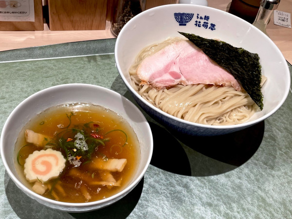 「【限定】昆布水つけそば 大盛り」@らぁ麺 花萌葱の写真