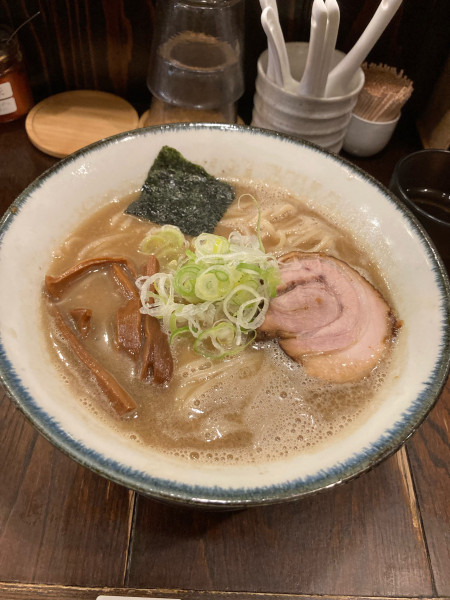 「らーめん・中盛（９５０円）」@麺や きさ乃の写真