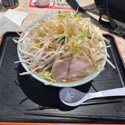 ラーメン大盛 野菜マシマシ ¥940