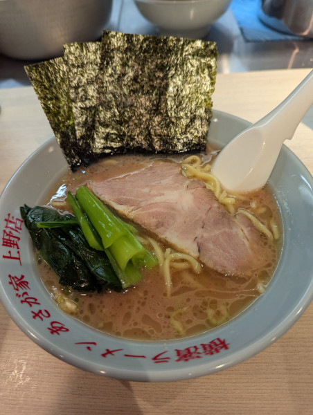 「ラーメン」@横濱ラーメン あさが家 上野店の写真