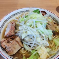 ラーメン小