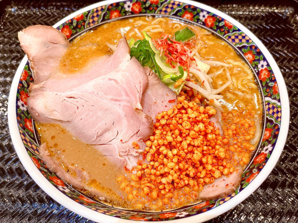 「海老味噌ラーメン（990円）」@純米味噌ラーメン みそら堂 ベルモール店の写真