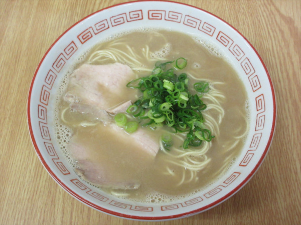 「ラーメン（700円）」@まる八ラーメンの写真
