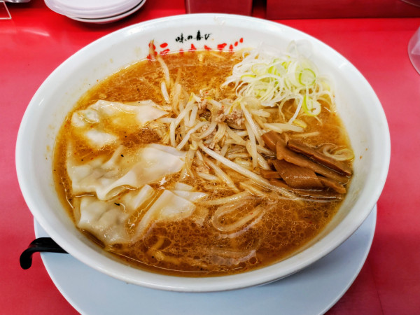 「冬季限定 味噌ラーメン 1000円」@福はこび 姪浜本店の写真