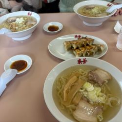 会津山塩ラーメン950円×3人、W餃子750円