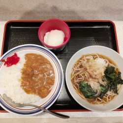 朝カレーセット（480円）
