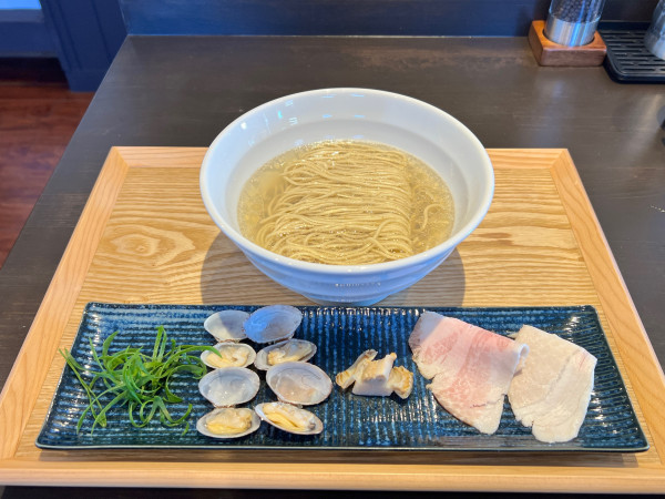 「貝出汁塩らぁめん」@麺や ひでゆ㐂の写真