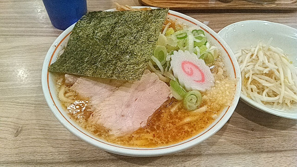 「2025年末限定：背徳ラーメン」@くじら食堂 nonowa東小金井店の写真