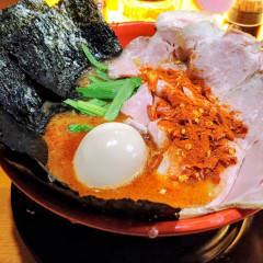 鶴一家neoの画像