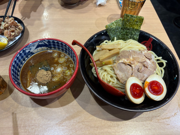 「全部のせつけ麺　大盛」@三田製麺所 アトレ浦和店の写真