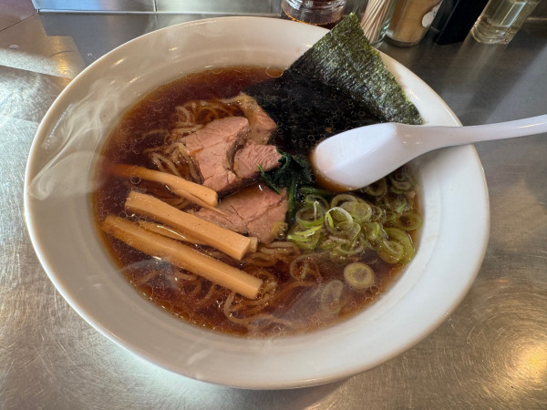 「東京ラーメン（中盛）」@ラーメンショップじゅげむの写真