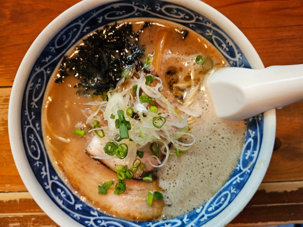「とんこつラーメン」@愚直の写真