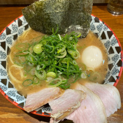 家系ラーメン いんなみ家の写真