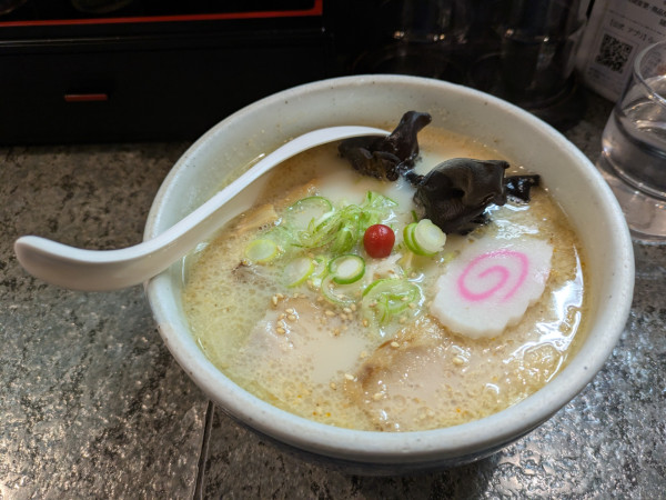 「合盛りらーめん(しお)」@らーめん 山頭火 五反田店の写真