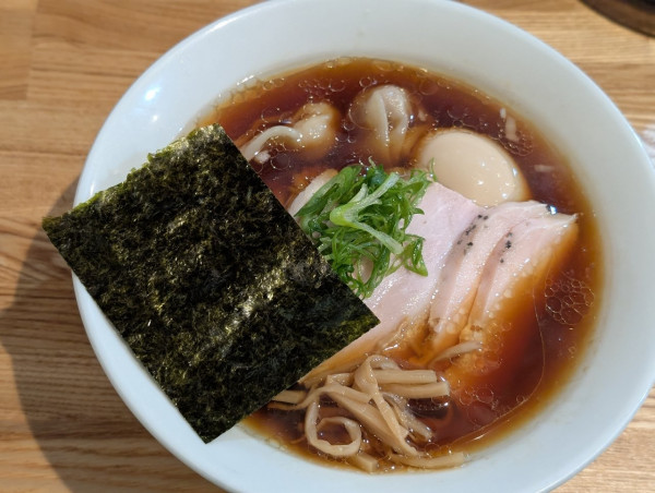 「特製醤油らーめん」@RAMEN TOMOの写真